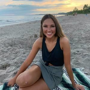 Meet your Posher, Erika